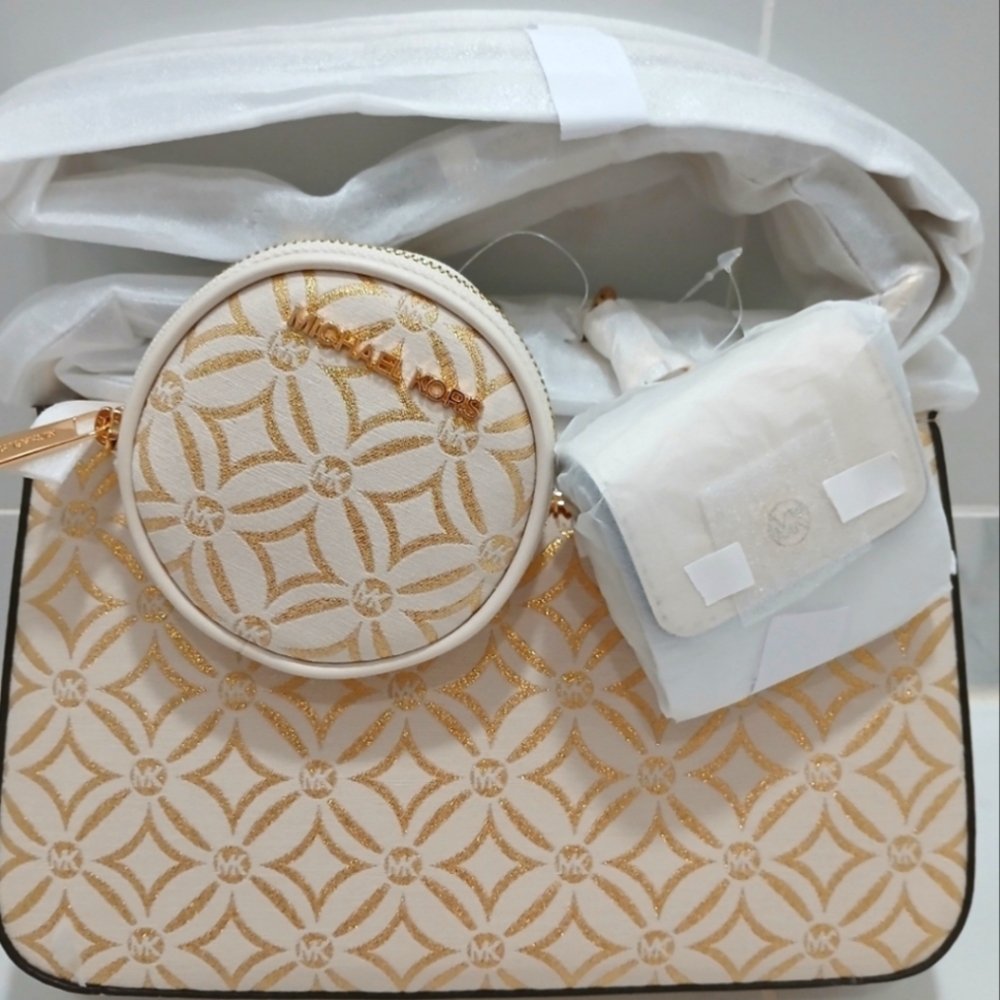 MICHAEL KORS Jet Set Travel Logo Jacquard Crossbody Tech Attachments NWT